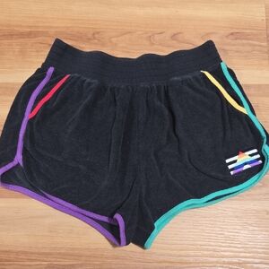 SO black boyfriend shorts
